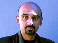 The image “http://www.filmlinc.com/wrt/programs/4-2005/jpegs/bornintostruggle.jpg” cannot be displayed, because it contains errors.