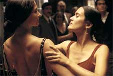 Ashley Judd and Salma Hayek in Julie Taymor's FRIDA. 