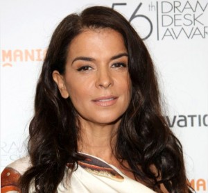 Annabella Sciorra 2