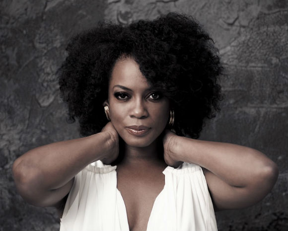 Aunjanue Ellis 3a