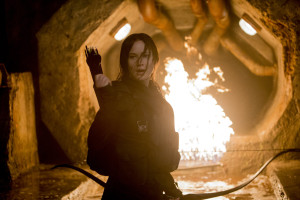 The Hunger Games - Mockingjay Part 2 Jennifer Lawrence 3