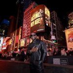 Kevin Hart at the Time Square announcement of Kevin Hart: Acting My Age for Netflix